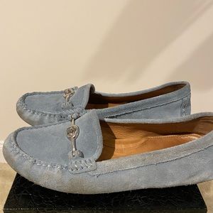 Coach suede flats.☄️🖤